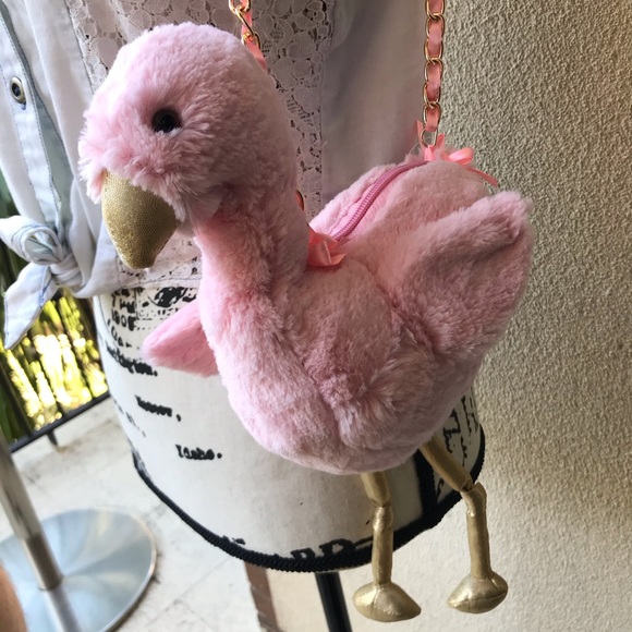 Check Out My Pink Things - Picture 8 of 13